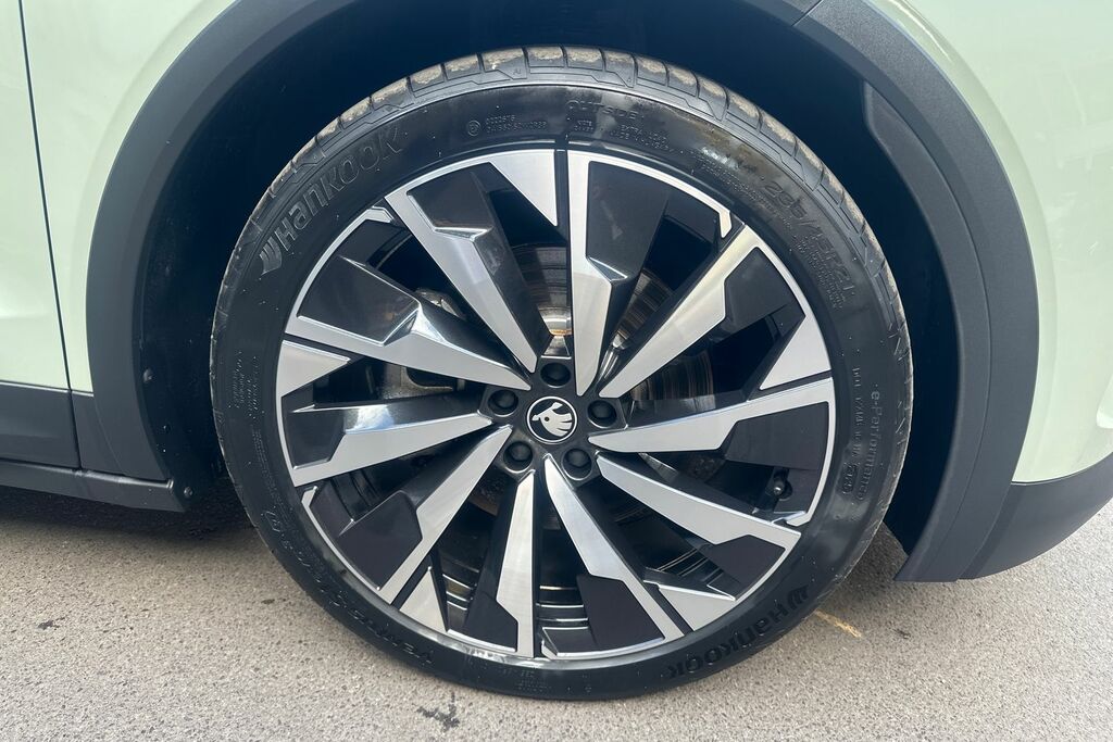 Skoda Elroq 210Kw 85 Sportline 82Kwh KJ25WLX Black #5