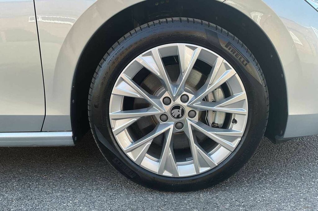 Skoda Superb 1.5 Tsi Iv Se L Dsg Silver #5