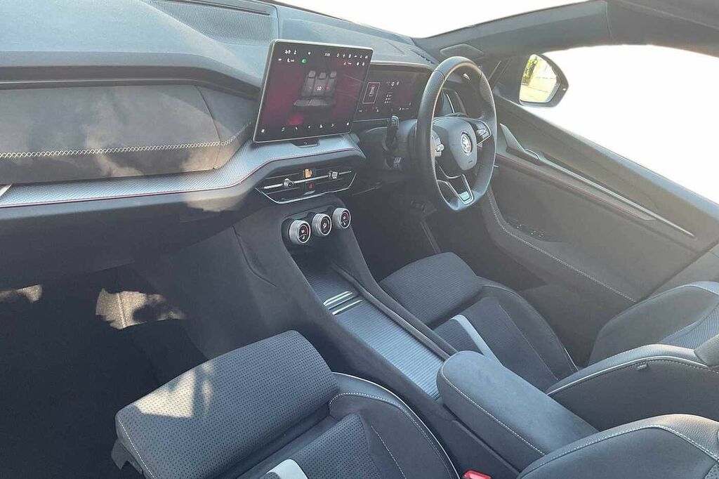 Skoda Kodiaq 2.0 Tdi 193 Sportline 4X4 Dsg 7 Seat GX25AHN Blue #2