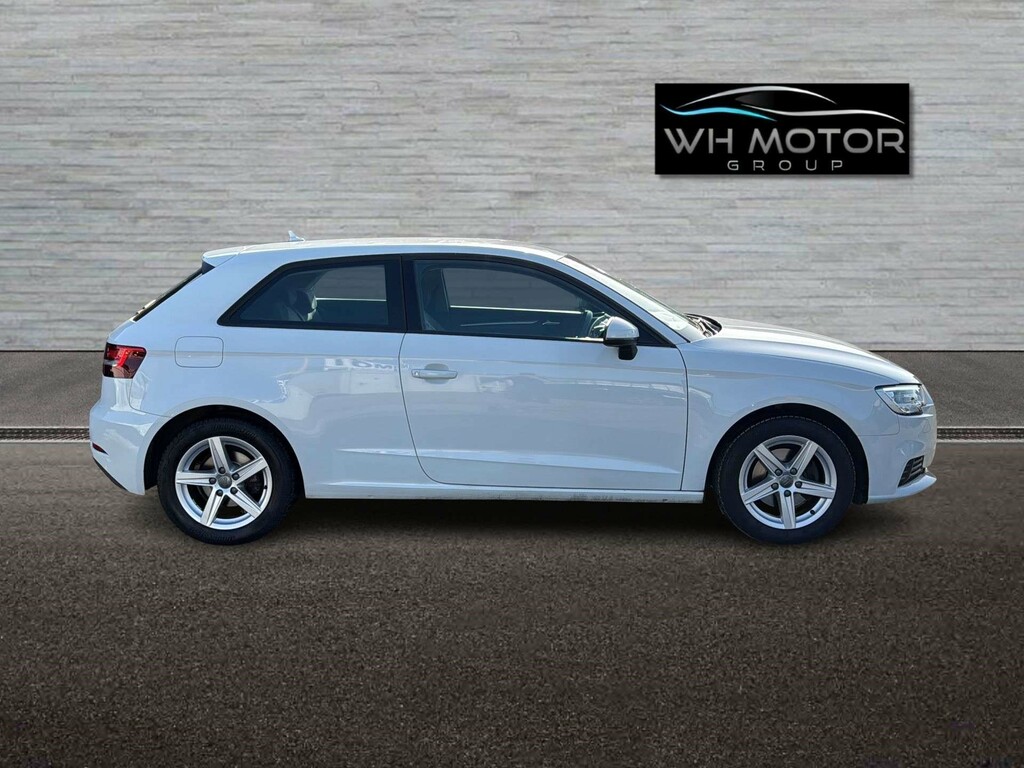 Audi A3 Se Tfsi White #4