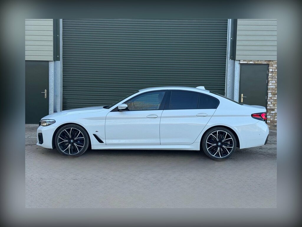 BMW 5 Series 2.0 520I Mht M Sport Steptronic Euro 6 Ss WR21HNJ White #3