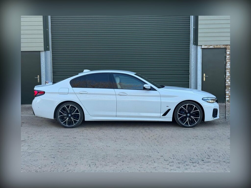 BMW 5 Series 2.0 520I Mht M Sport Steptronic Euro 6 Ss WR21HNJ White #2