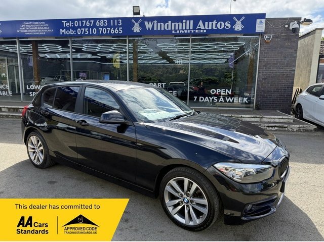 BMW 1 Series 116D Sport Hatchback Black