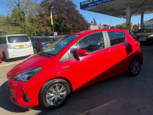 Toyota Yaris Vvt-h Icon Hatchback SL68EAA Red #4