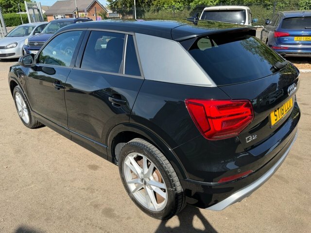 Audi Q2 Tfsi Cod S Line ST18LLO Black #4