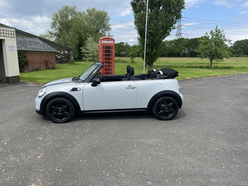 Mini Convertible 1.6 Cooper Convertible FP63OLR Silver #2