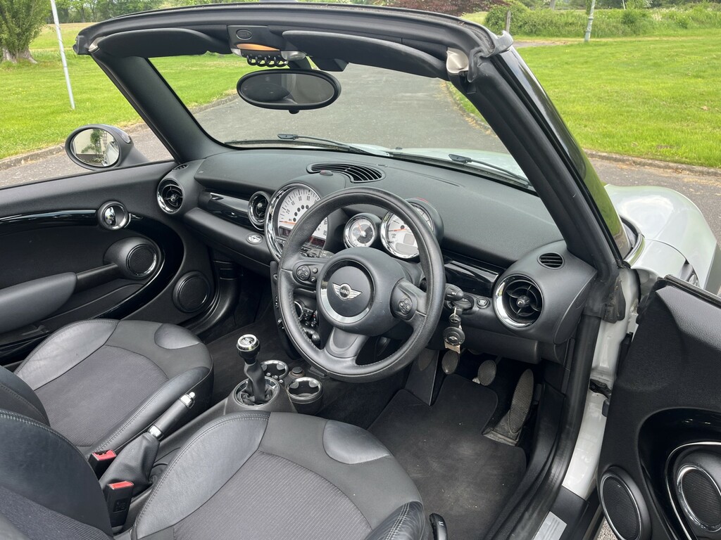 Mini Convertible 1.6 Cooper Convertible FP63OLR Silver #6