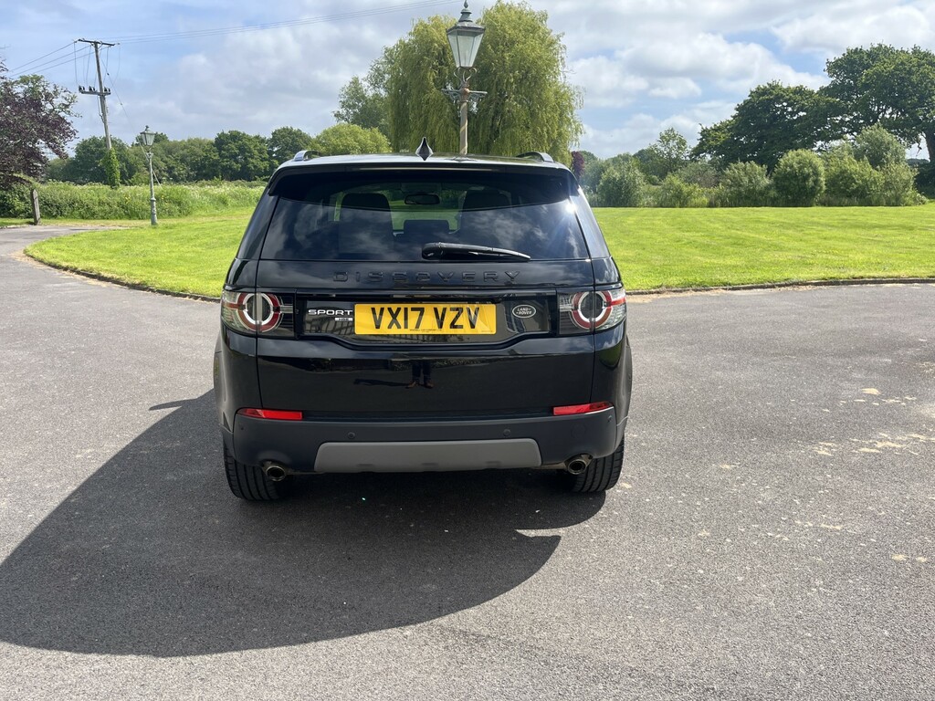 Land Rover Discovery Sport 2.0 Td4 Hse Black VX17VZV Black #5