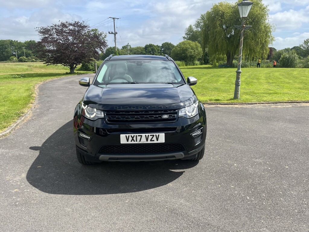 Land Rover Discovery Sport 2.0 Td4 Hse Black VX17VZV Black #4