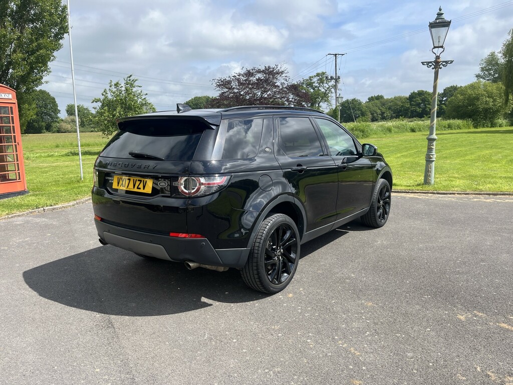 Land Rover Discovery Sport 2.0 Td4 Hse Black VX17VZV Black #3