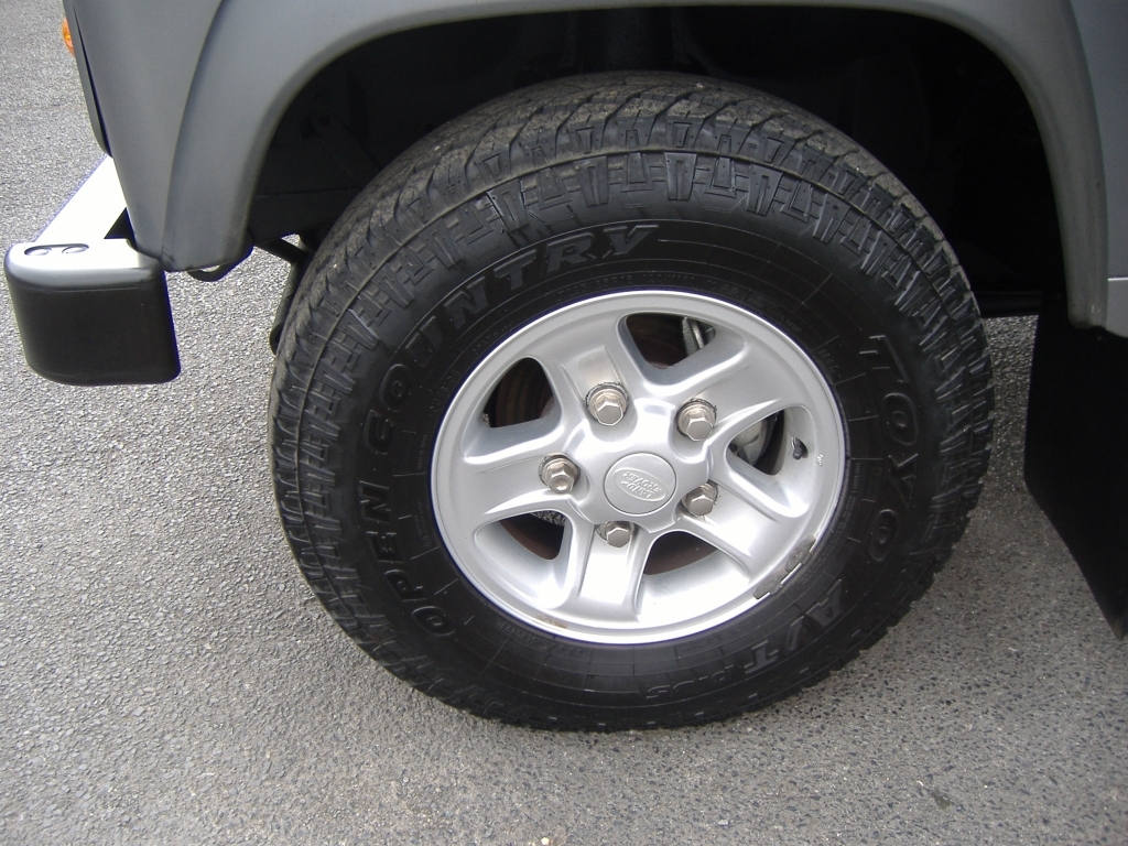 Land Rover Defender 110 Estate Grey #4