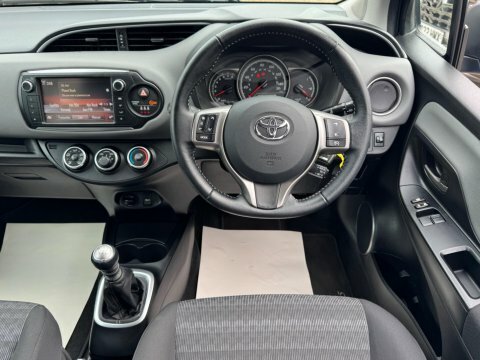 Toyota Yaris 1.33 Dual Vvt-i NJ16PXL Blue #2