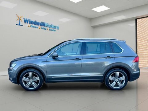 Volkswagen Tiguan 1.5 Tsi Evo SD69LKC Grey #6