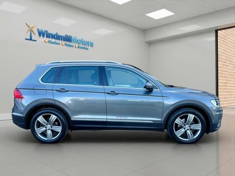 Volkswagen Tiguan 1.5 Tsi Evo SD69LKC Grey #3