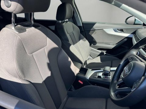 Audi A4 2.0 Tdi Ultra KT17GZJ White #6