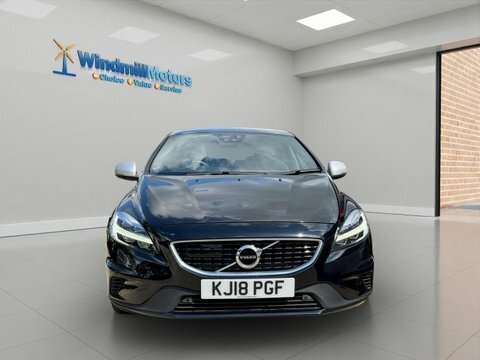Volvo V40 2.0 D3 R-design KJ18PGF Black #6