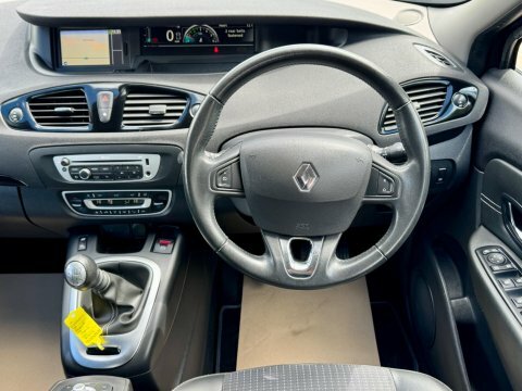 Renault Grand Scenic 1.5 Dci Energy GK64DYY Black #2