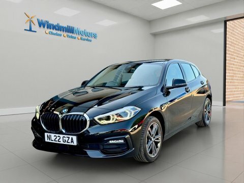 BMW 1 Series 1.5 118I Sport NL22GZA Black #5