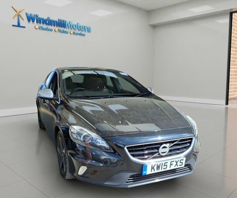 Volvo V40 2.0 D2 R-design Black