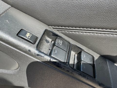 Nissan Pathfinder Silver #35
