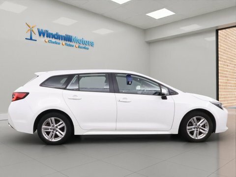 Toyota Corolla 1.8 Vvt-h Icon NA22JYV White #2