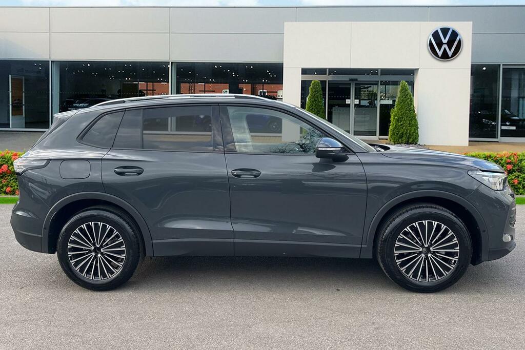 Volkswagen Tiguan Tiguan Match 1.5 Etsi 150 Ps 7-Speed Dsg 20  Grey #4
