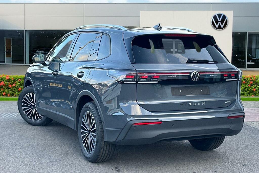 Volkswagen Tiguan Tiguan Match 1.5 Etsi 150 Ps 7-Speed Dsg 20  Grey #3