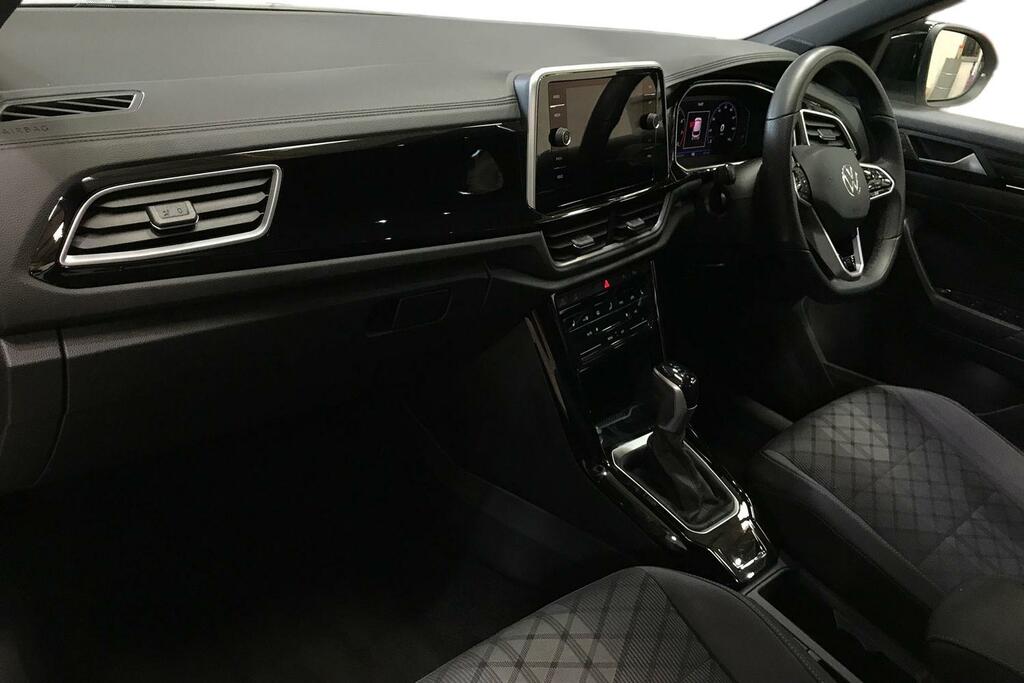 Volkswagen T-Roc 1.5 Tsi R-line Dsg BF23OWM White #2