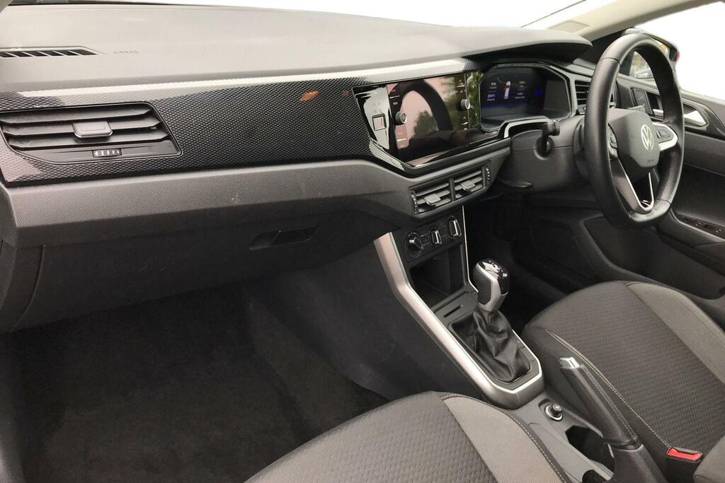 Volkswagen Polo 1.0 Tsi Life Dsg LG73MJC Black #2