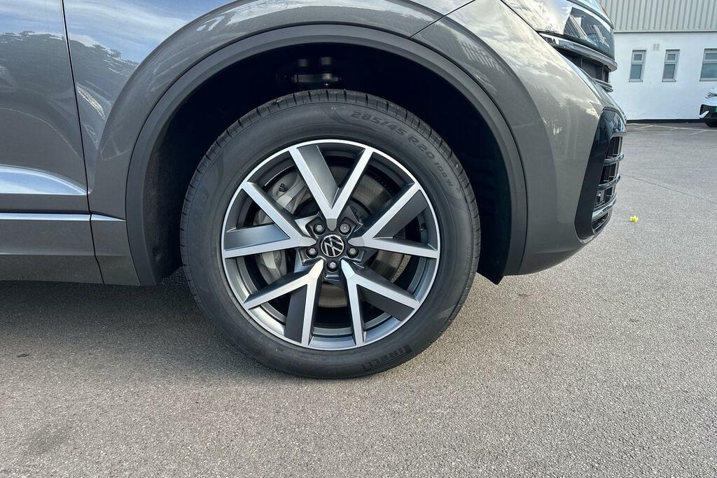 Volkswagen Touareg Touareg Elegance 3.0 Tsi 4Motion Ehybrid 381 Ps 8- Grey #5