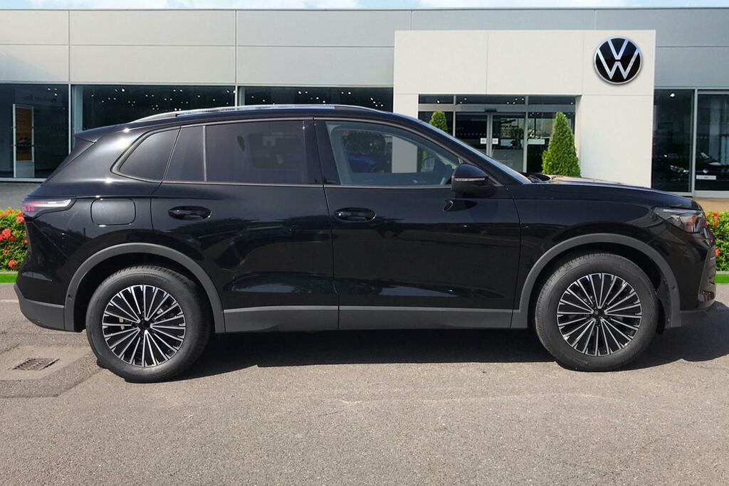 Volkswagen Tiguan Tiguan Match 1.5 Etsi 150 Ps 7-Speed Dsg 20  Black #4