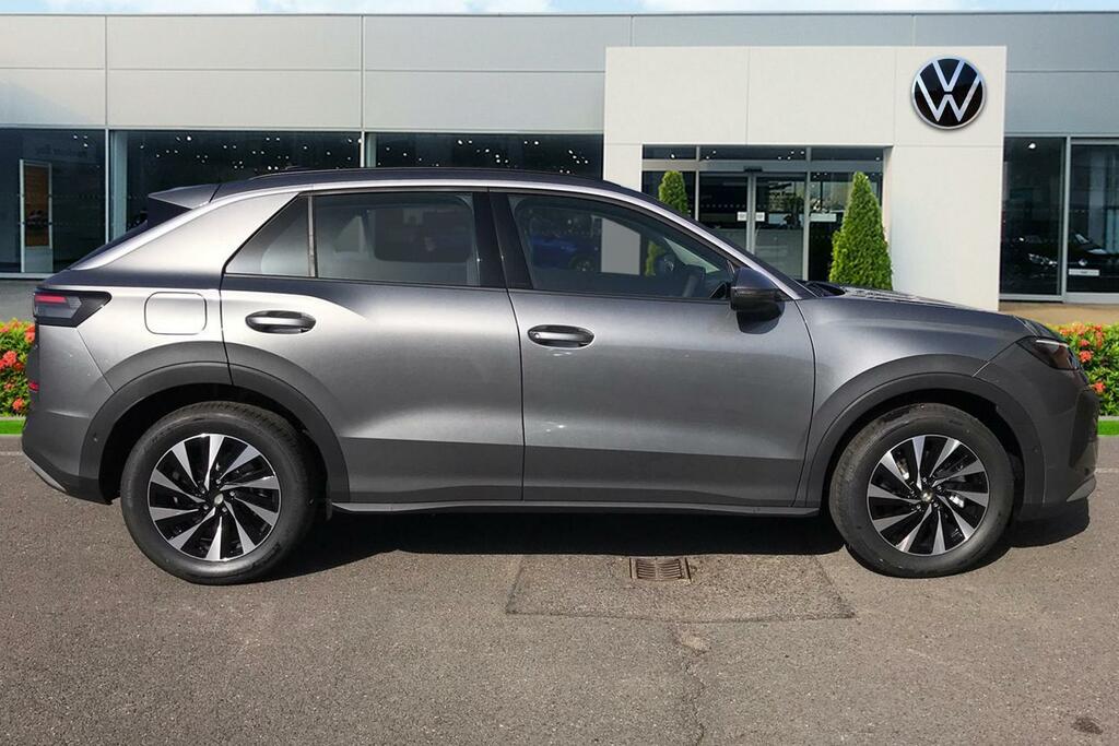 Volkswagen T-Roc New T-roc Life 1.5 Etsi 150 Ps 7-Speed Dsg Grey #4