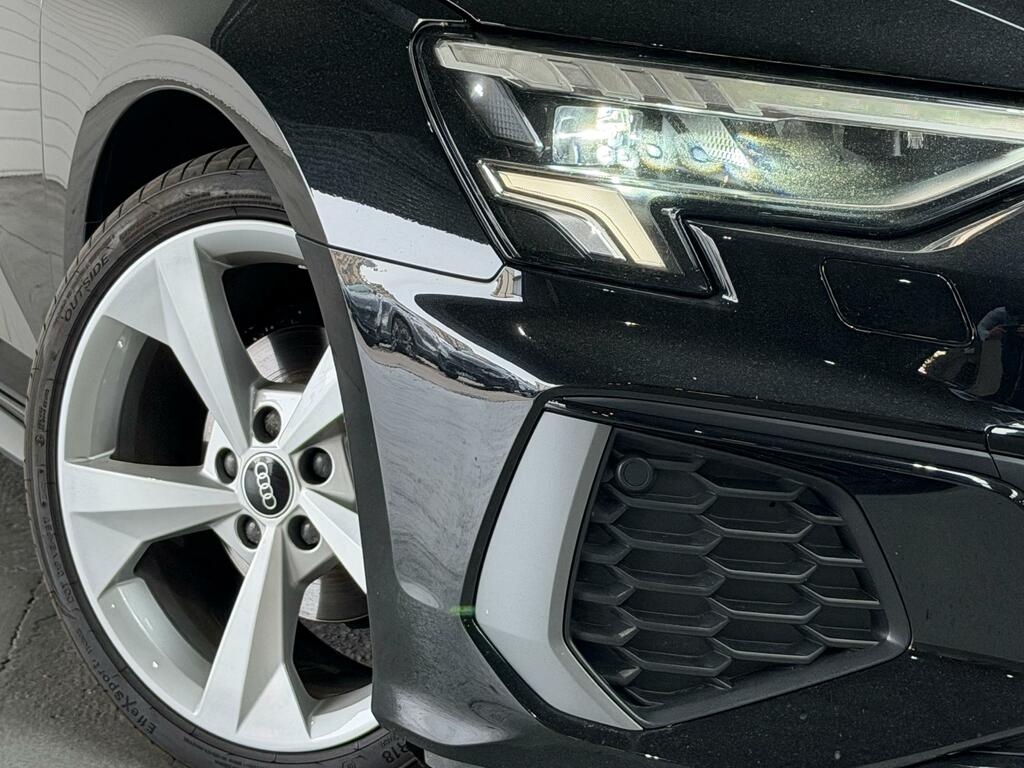 Audi A3 1.5 Tfsi 35 S Line Sportback S Tronic E DG22EYX Black #2