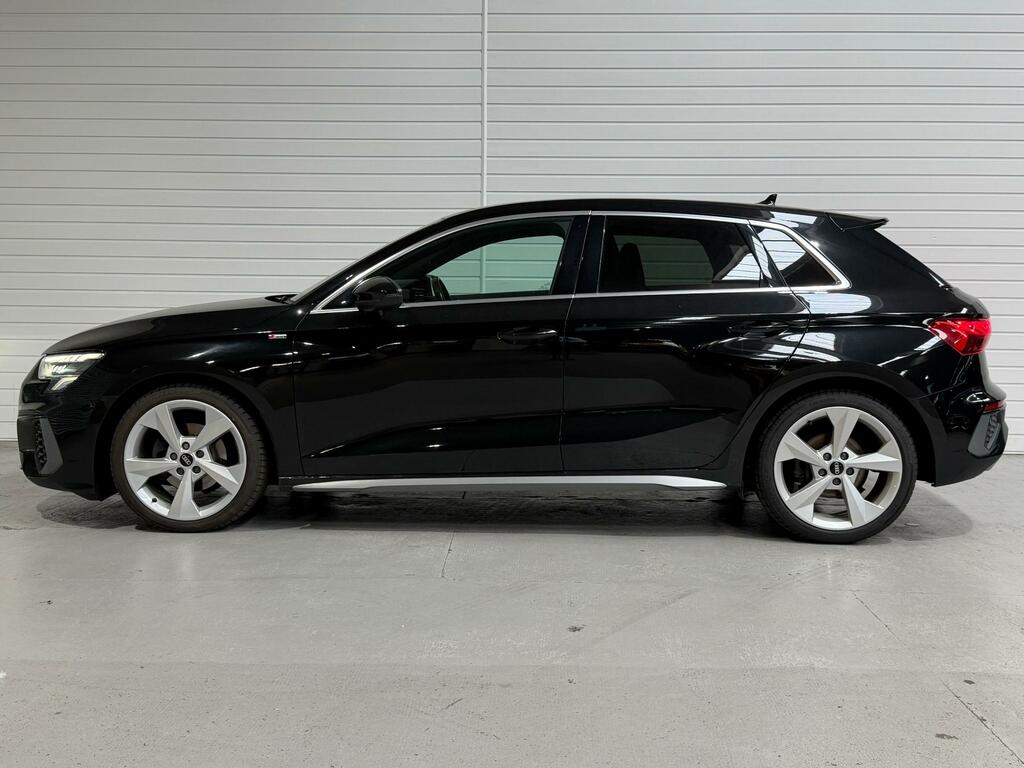 Audi A3 1.5 Tfsi 35 S Line Sportback S Tronic E DG22EYX Black #6