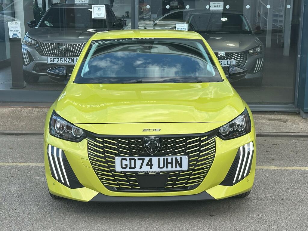 Peugeot 208 1.2 Puretech Allure Hatchback Eu GD74UHN Yellow #2