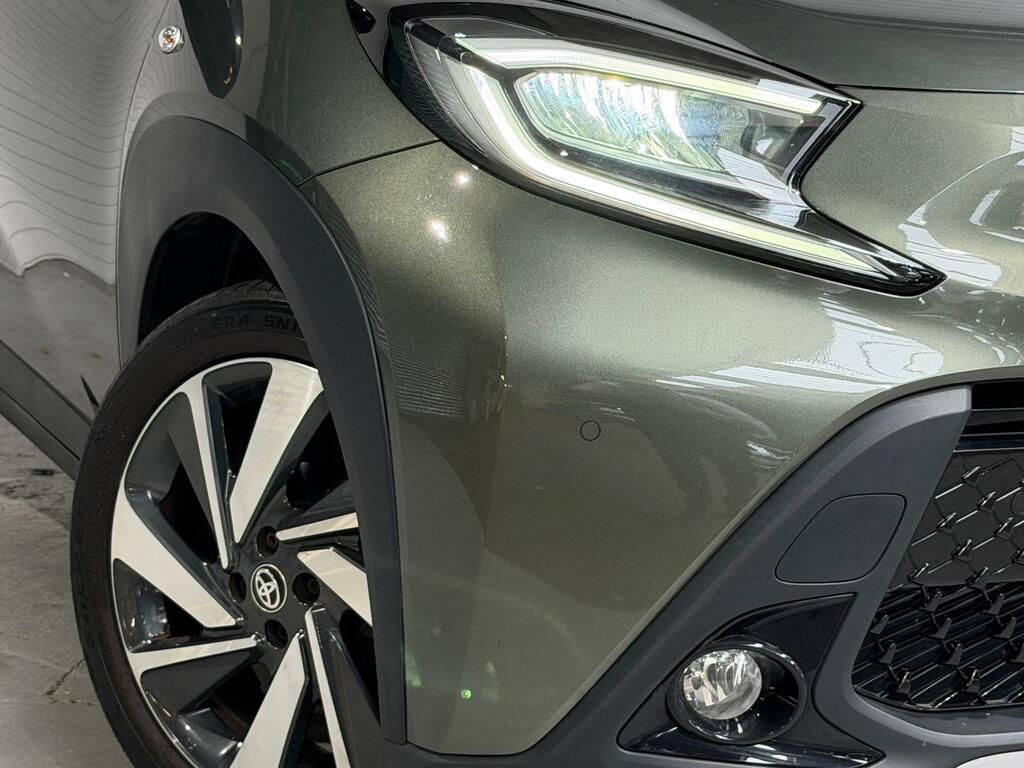 Toyota Aygo X 1.0 Vvt-i Exclusive Hatchback Eu MT22XZN Green #3