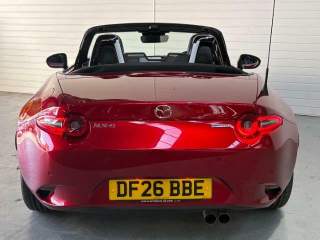 Mazda MX-5 1.5 Skyactiv-g Exclusive-line Roadster DF26BBE Red #3