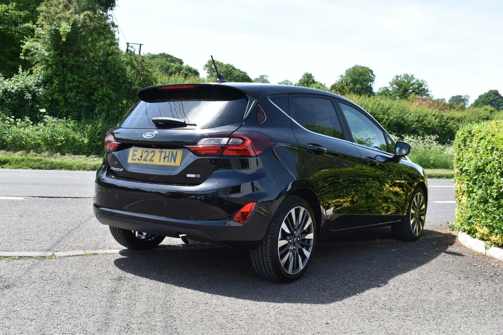 Ford Fiesta 1.0 125Ps Titanium Vignale Ej22thn EJ22THN Black #4