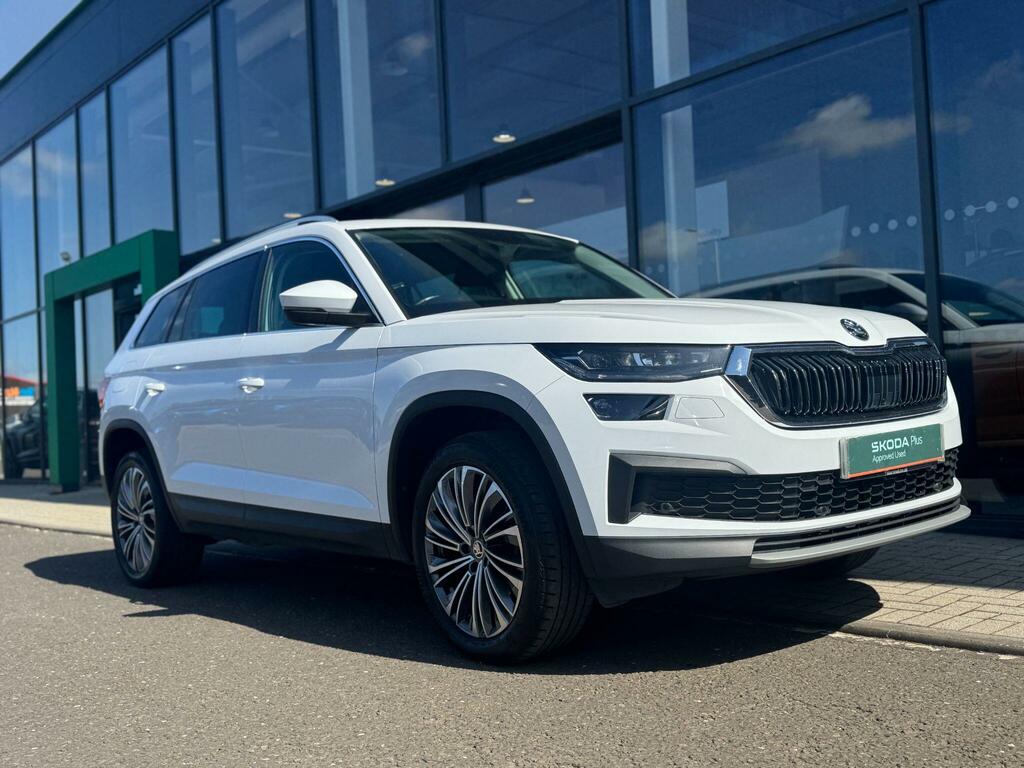 Skoda Kodiaq 1.5 Tsi Act Se L Executive Suv Dsg Euro LX23VZL White #4