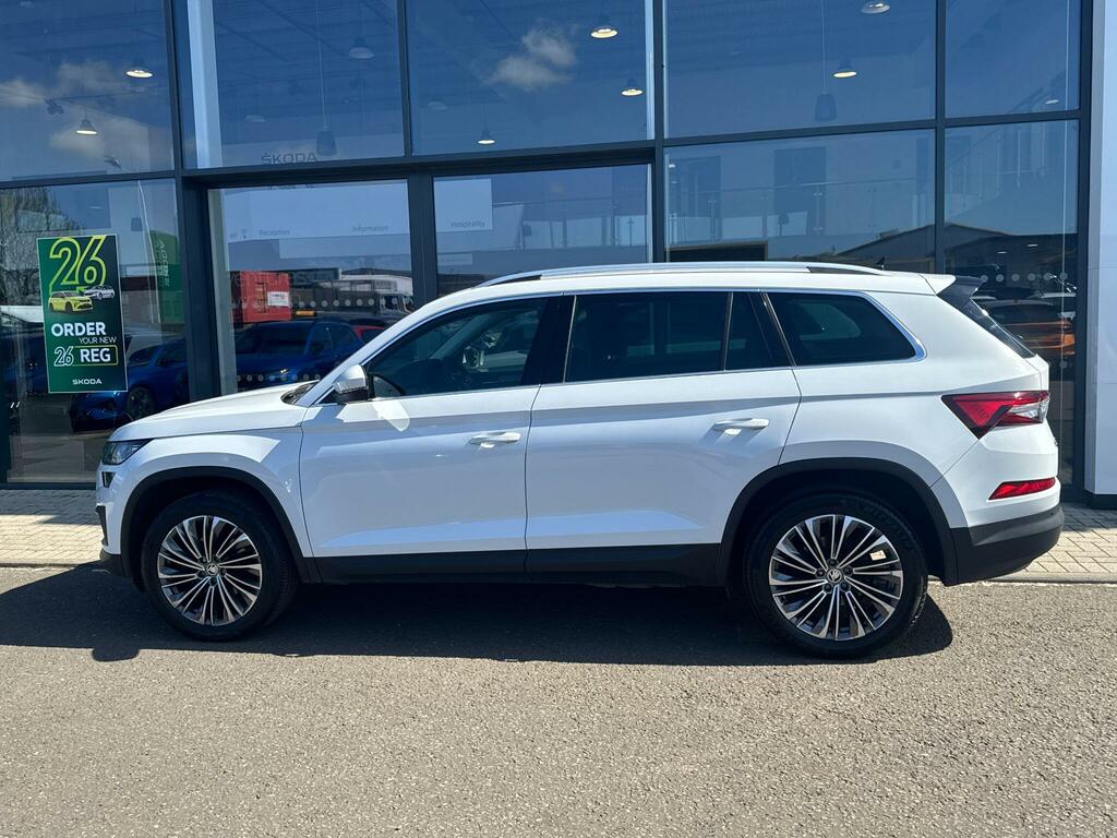Skoda Kodiaq 1.5 Tsi Act Se L Executive Suv Dsg Euro LX23VZL White #3