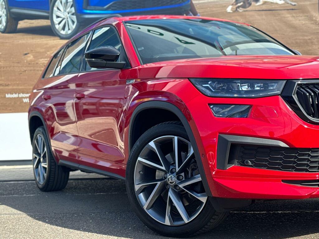 Skoda Kodiaq 2.0 Tdi Sportline Suv Dsg 4Wd Euro 6 S AJ73LWE Red #5