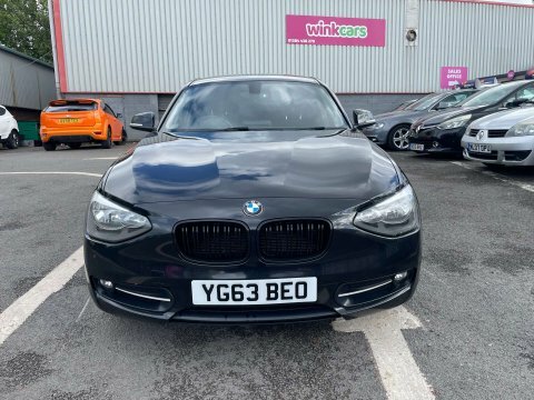 BMW 1 Series 2.0 116D Sport YG63BEO Black #6