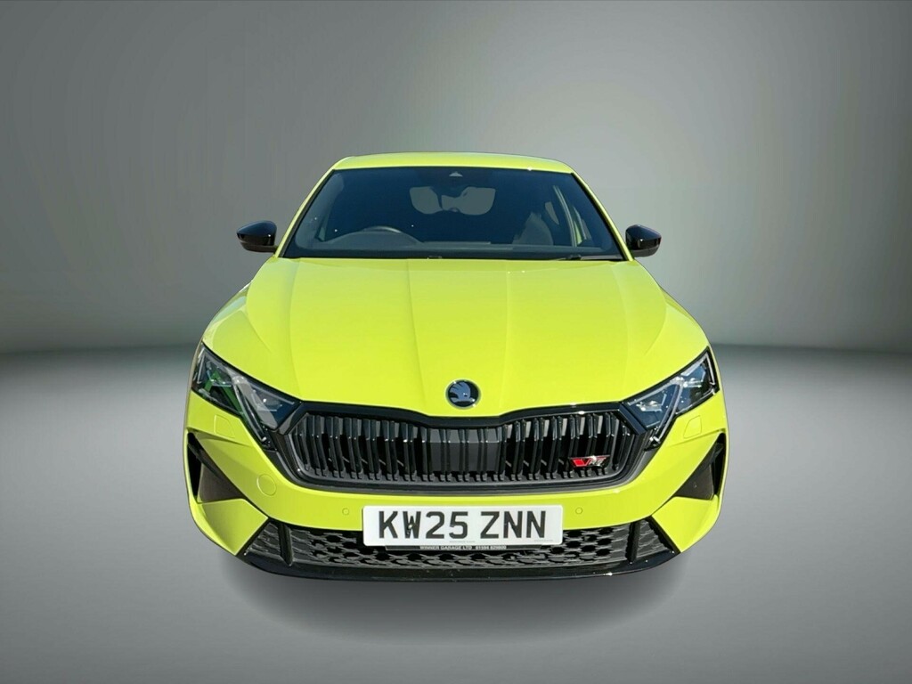 Skoda Octavia 2.0 Tsi Vrs Dsg Euro 6 Ss KW25ZNN Green #2
