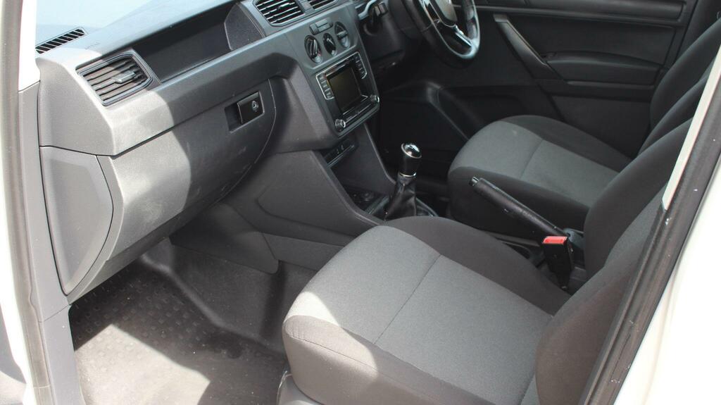 Volkswagen Caddy 2.0 Tdi C20 Startline Swb Euro 6 Ss GE19BVS White #4