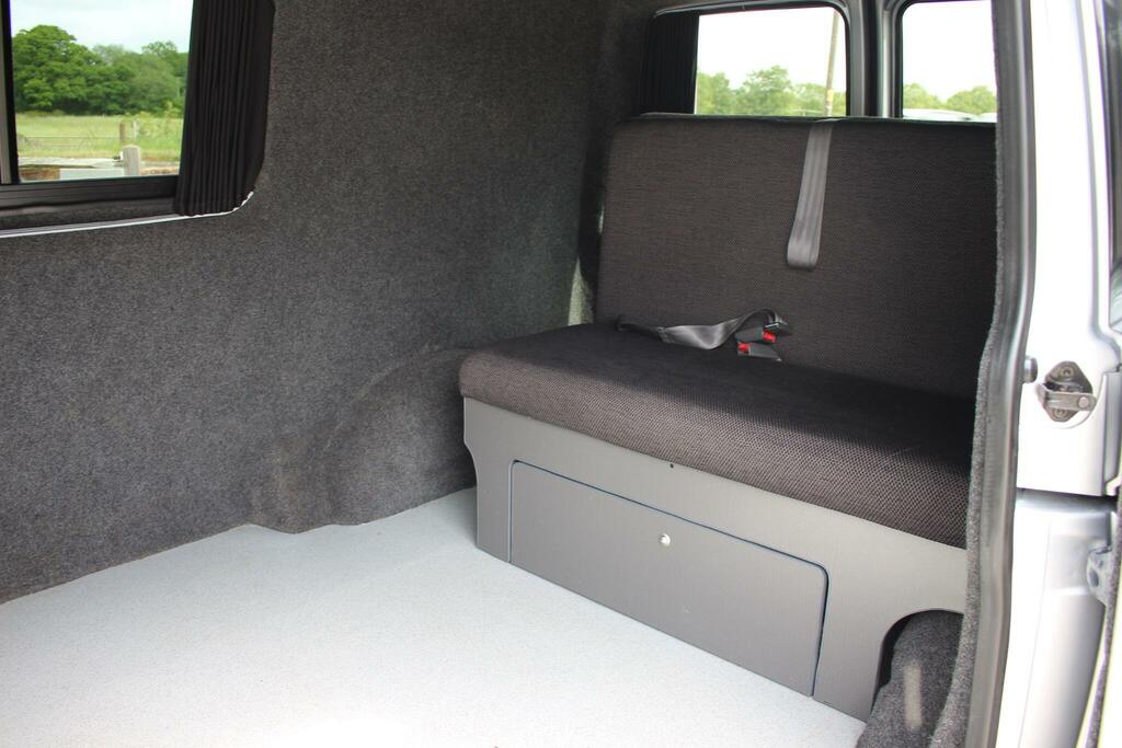 Volkswagen Transporter 1.9 Motorcamper Silver #2