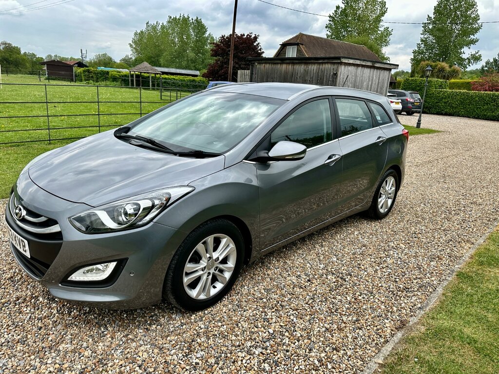 Hyundai I30 1.6 Crdi Blue Drive Style Nav Tourer Ma Grey #6