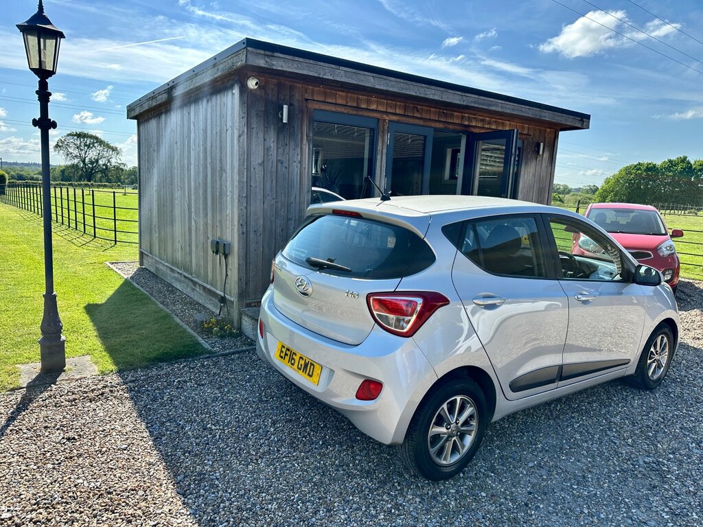 Hyundai I10 1.2 Premium Hatchback Euro 5 87 EF16GWD Grey #3