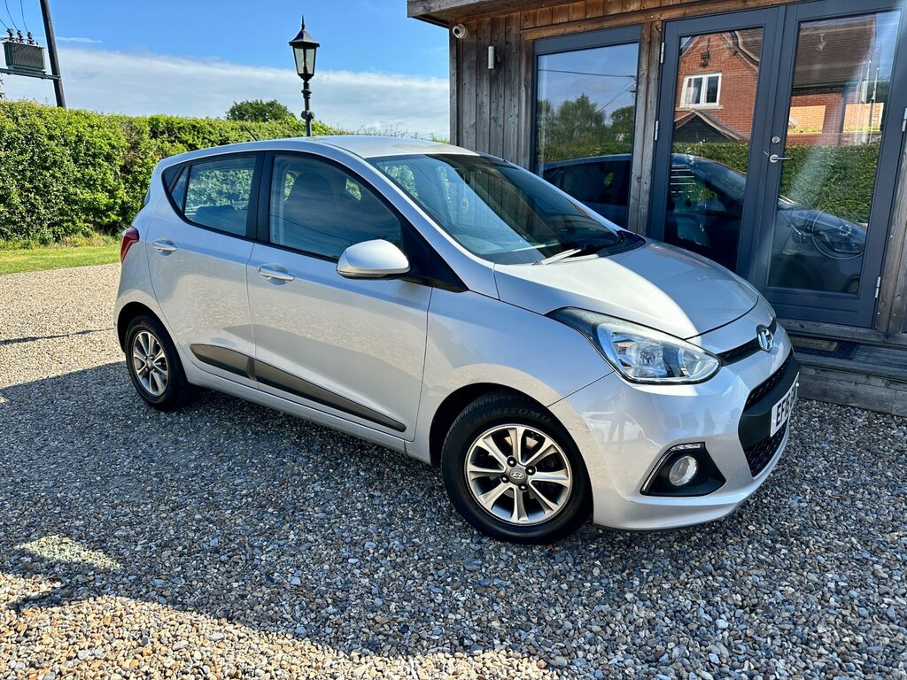 Hyundai I10 1.2 Premium Hatchback Euro 5 87 Grey
