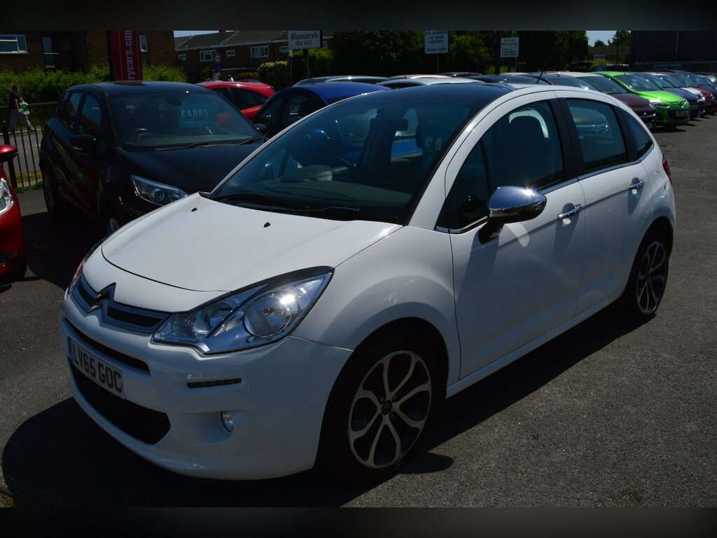 Citroen C3 1.2 Puretech Selection Hatchback LV65GOC White #5