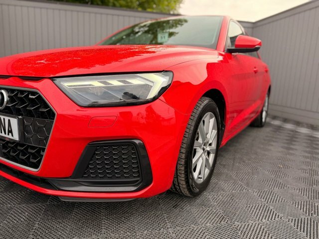 Audi A1 1.0 Tfsi 30 Sport Sportback Euro KY68XNA Red #4